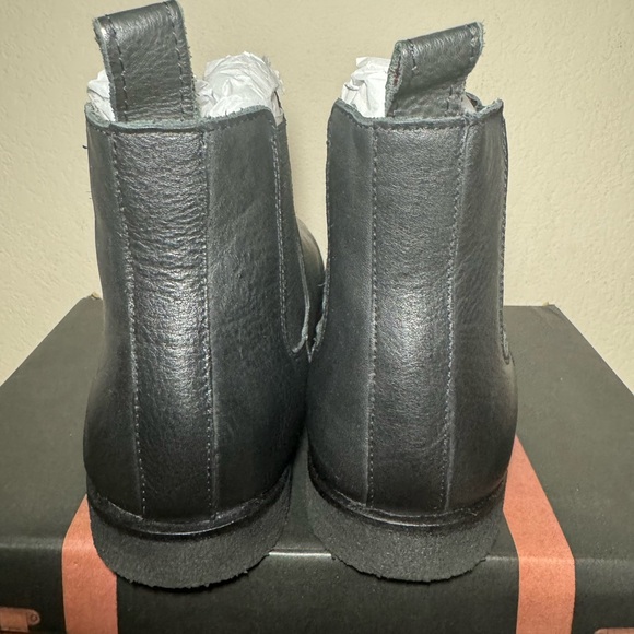 Walk London Black Leather Chelsea Boots Men’s US size 11 - Picture 4 of 8